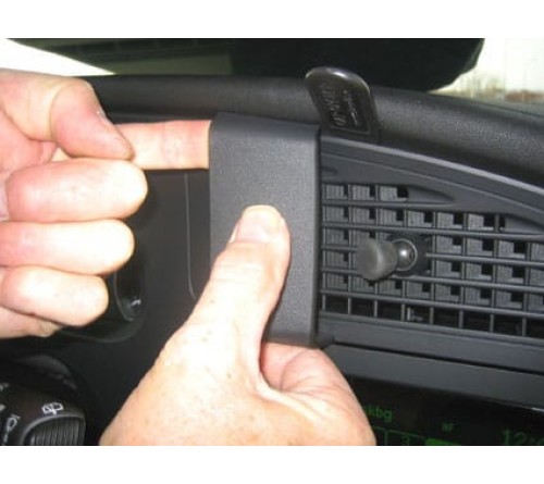 Proclip Saab 9-5 06-10 Center mount