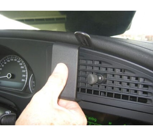 Proclip Saab 9-5 06-10 Center mount