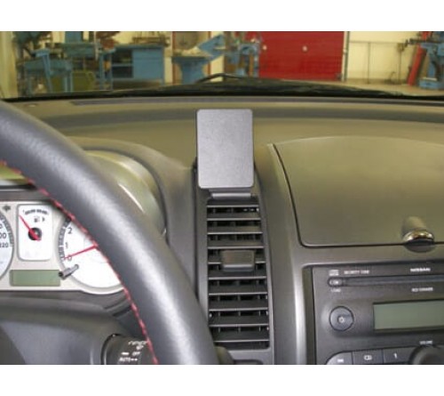 Proclip Nissan Note 06-12 Center mount