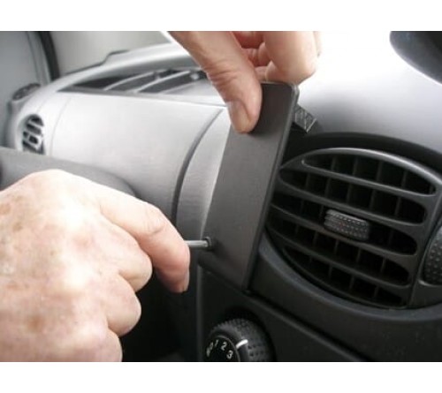 Proclip LDV Maxus 05-12 Center mount