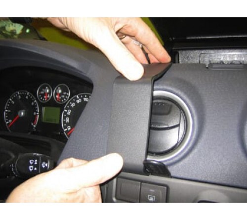 Proclip Ford Fusion 06-12 Center mount