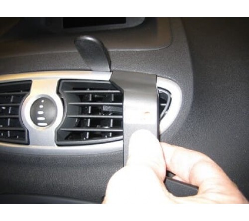 Proclip Renault Clio 06-12 Angled mount