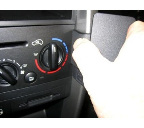 Proclip Peugeot 207 06-14 Angled mount
