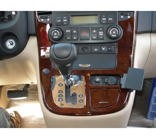 Proclip Kia Carnival 06-11 Angled mount