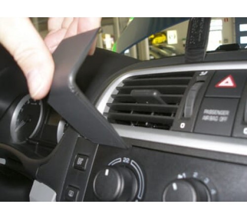 Proclip Skoda Fabia 08-14 / Roomster 07-15 Center mount