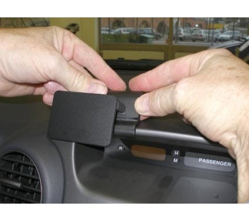 Proclip Kia Carens III 07-13 Center mount