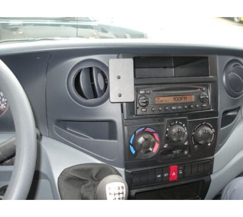Proclip Iveco Daily 06-14 Center mount