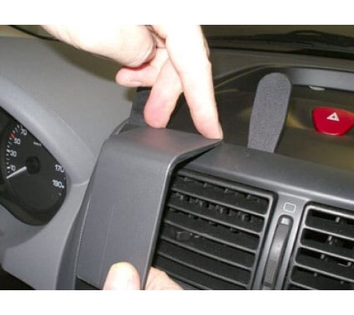 Proclip Peu.Expert/Citr.Jumpy/Fiat Scudo 07-16 Center mount