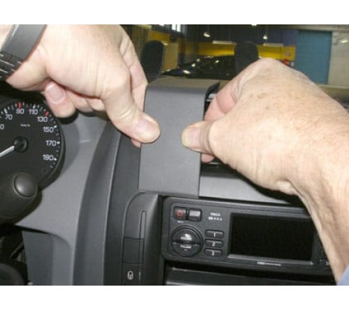 Proclip Peu.Expert/Citr.Jumpy/Fiat Scudo 07-16 Center mount