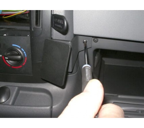 Proclip Peu.Expert/Citr.Jumpy/Fiat Scudo 07-16 Angled mount