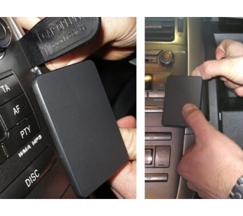 Proclip Toyota Auris 07-12 Angled mount NOT fact.navigation