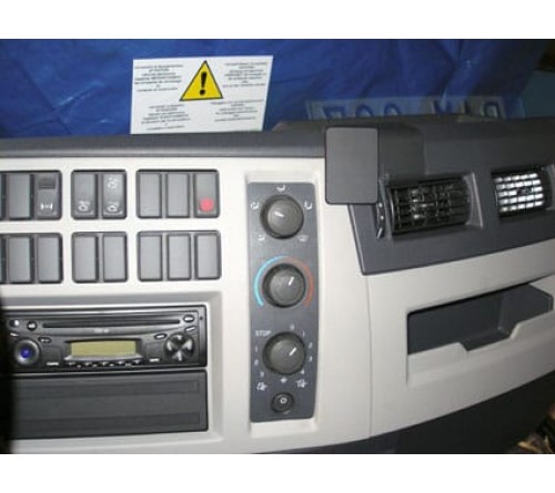 Proclip Volvo FE/FL 07- Angled mount