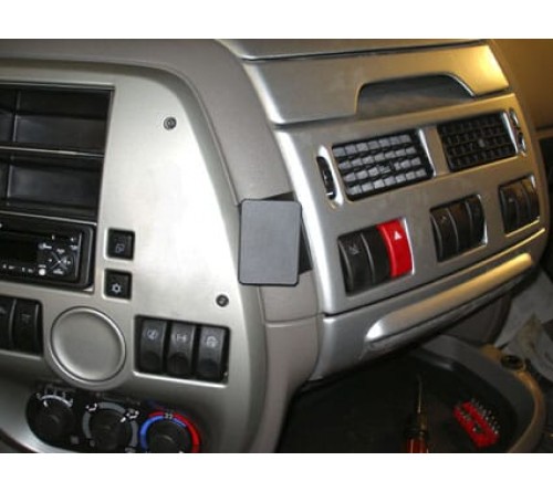 Proclip DAF XF 06-13 Angled mount