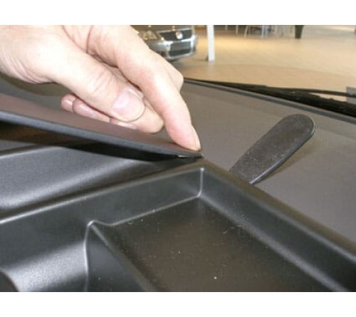 Proclip Volkswagen Caravelle/Shuttle/T5 03-09 Center mount