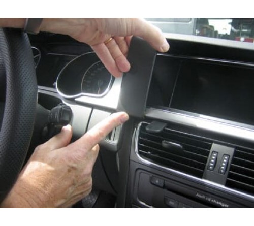 Proclip Audi A4 08-09/A5/S5 07-09 Center mount