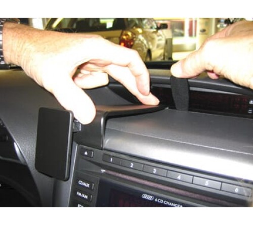 Proclip Subaru Forester/Impreza 08-12 Center mount