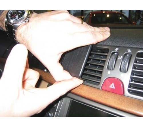 Proclip Lancia Thesis 02-09 Center mount