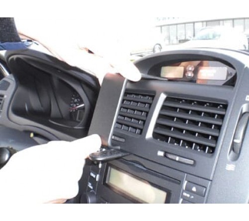 Proclip Kia Spectra EX/SX/5 07-09 Center mount