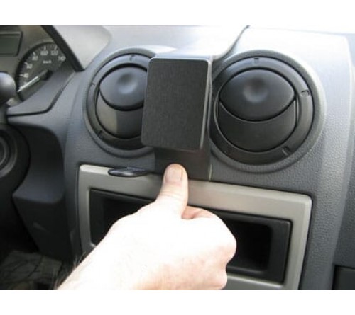 Proclip Dacia/Renault Logan 07-08 Center mount