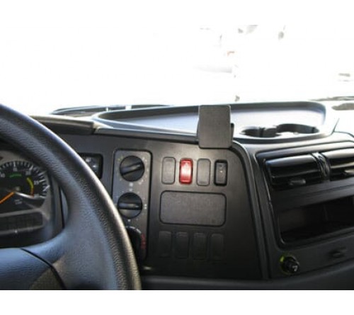 Proclip Mercedes Benz Atego 08- Center mount