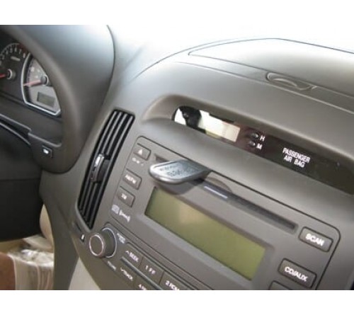 Proclip Hyundai Elantra 07-11 USA Center mount