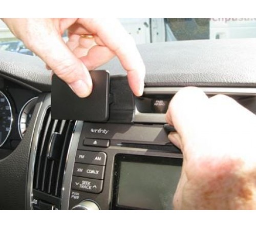 Proclip Hyundai Sonata 09-10 Center mount