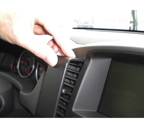 Proclip Nissan Pathfinder 10-12 Center mount