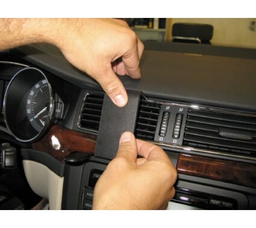 Proclip Skoda Superb 09-15 Center mount