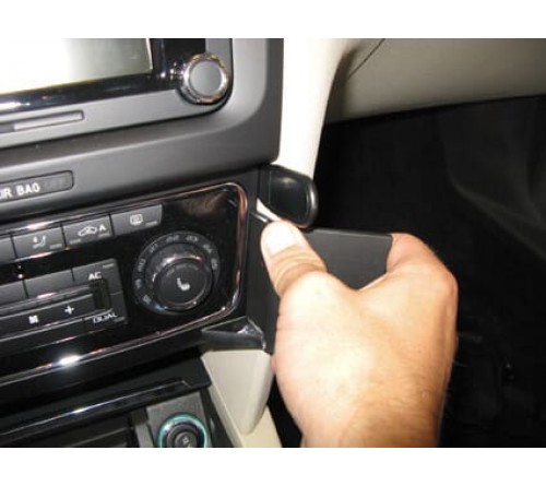 Proclip Skoda Superb 09-15 Angled mount