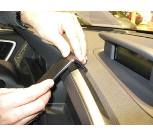 Proclip Volvo XC60 09-13 Center High NIET voor XC60 MET navi