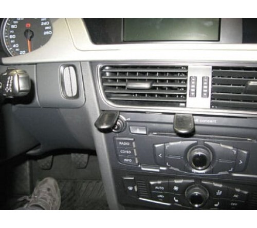 Proclip Audi A4/A5/S5 08-15 Center mount