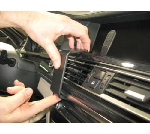 Proclip BMW 730-750 F01/F02 09-15 Center mount