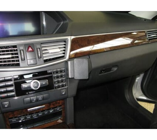 Proclip Mercedes Benz E-Class (200-430) 09-13 Angled mount