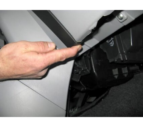 Proclip Suzuki Alto/Nissan Pixo 09-16 Angled  NOT with glove