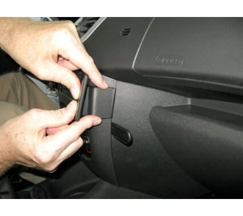 Proclip Peugeot 206+ 09-13 Angled mount