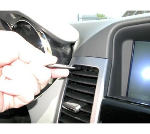 Proclip Chevrolet Cruze Sedan 09-14 Center mount