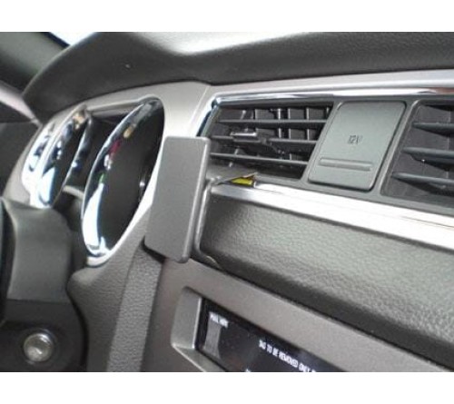 Proclip Ford Mustang 10-14 Center mount