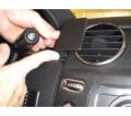 Proclip Land Rover Discovery 4 / LR4 10-17  Center mount