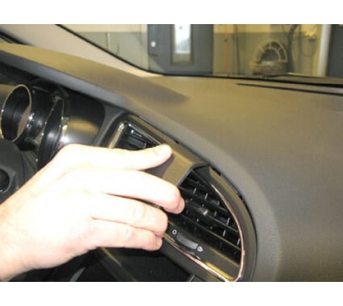 Proclip Peugeot 5008 10-17 Center mount