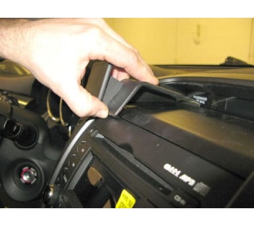 Proclip Kia Sorento 10-12 Center mount