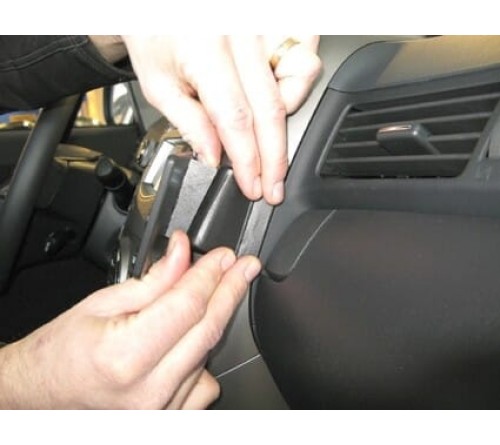 Proclip Toyota Verso 09-19 Angled mount