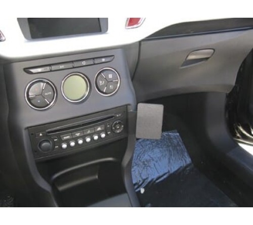 Proclip Citroen DS3 / C3 10-16 Angled mount
