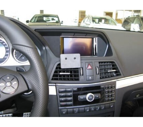Proclip Mercedes Benz E-Class  (200-430) 10-13 Center mount
