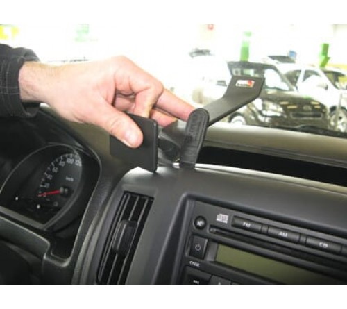 Proclip Nissan NV200 10-23 Center mount