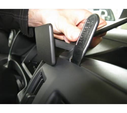 Proclip Nissan NV200 10-23 Center mount