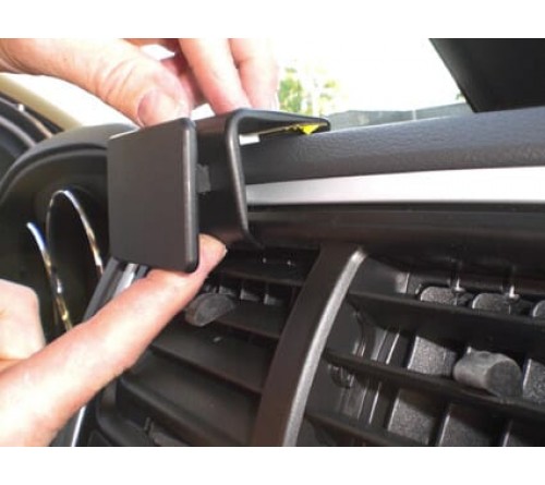 Proclip Dodge Caliber 10-12 Center mount