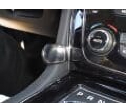 Proclip Jaguar XJ 10-19 Center mount