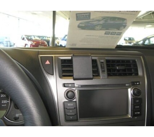 Proclip Toy.Verso S 11-16/ Subaru Trezia 11-14 Angled mount