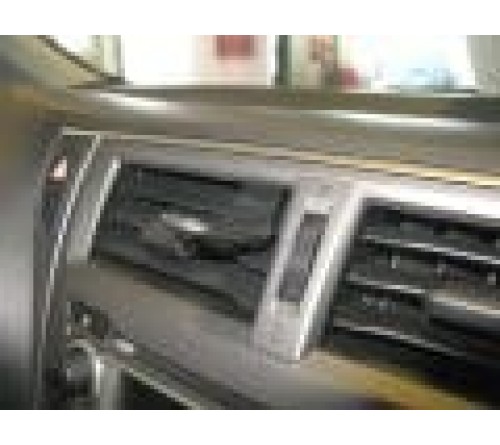 Proclip Toy.Verso S 11-16/ Subaru Trezia 11-14 Angled mount