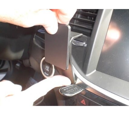 Proclip Lancia Thema 12-15 Chrysler 300C 11-14 Center mount